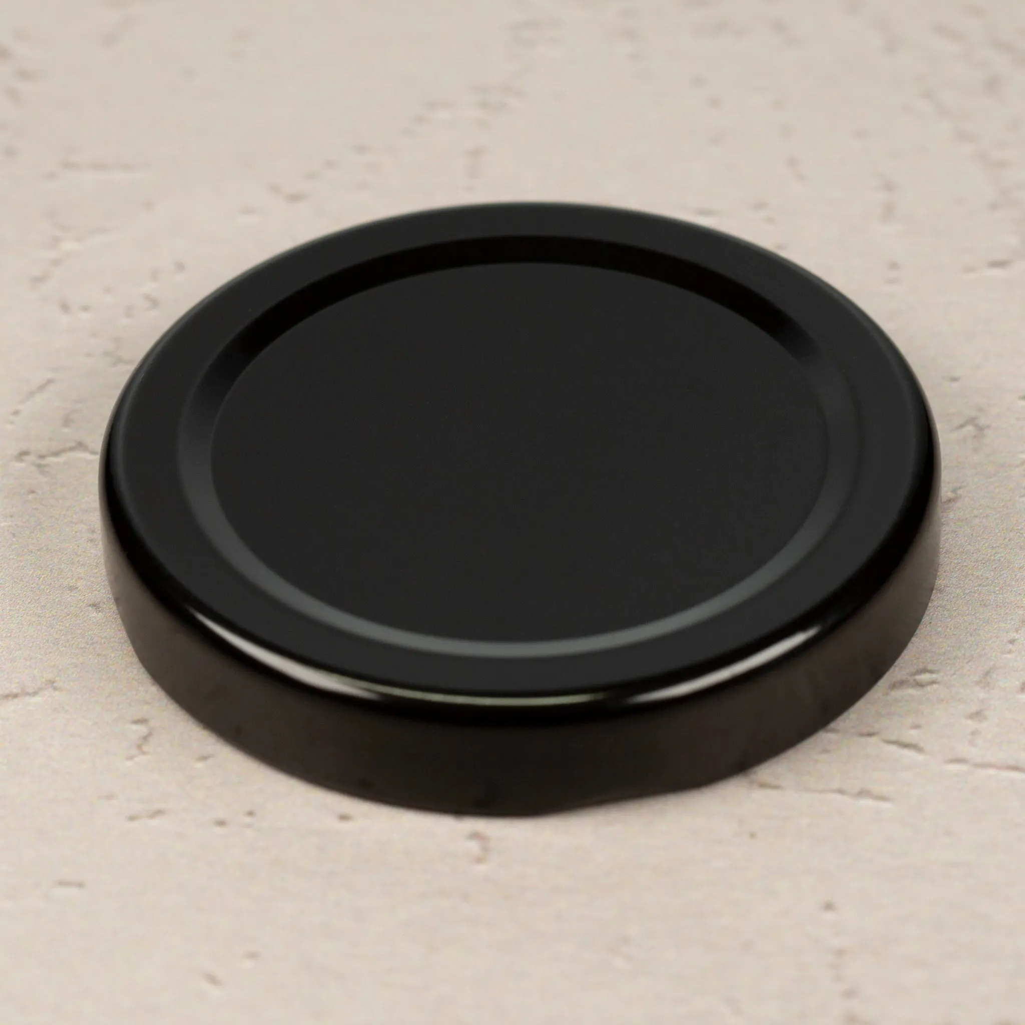 58mm Black Metal Lug Cap with Plastisol Liner