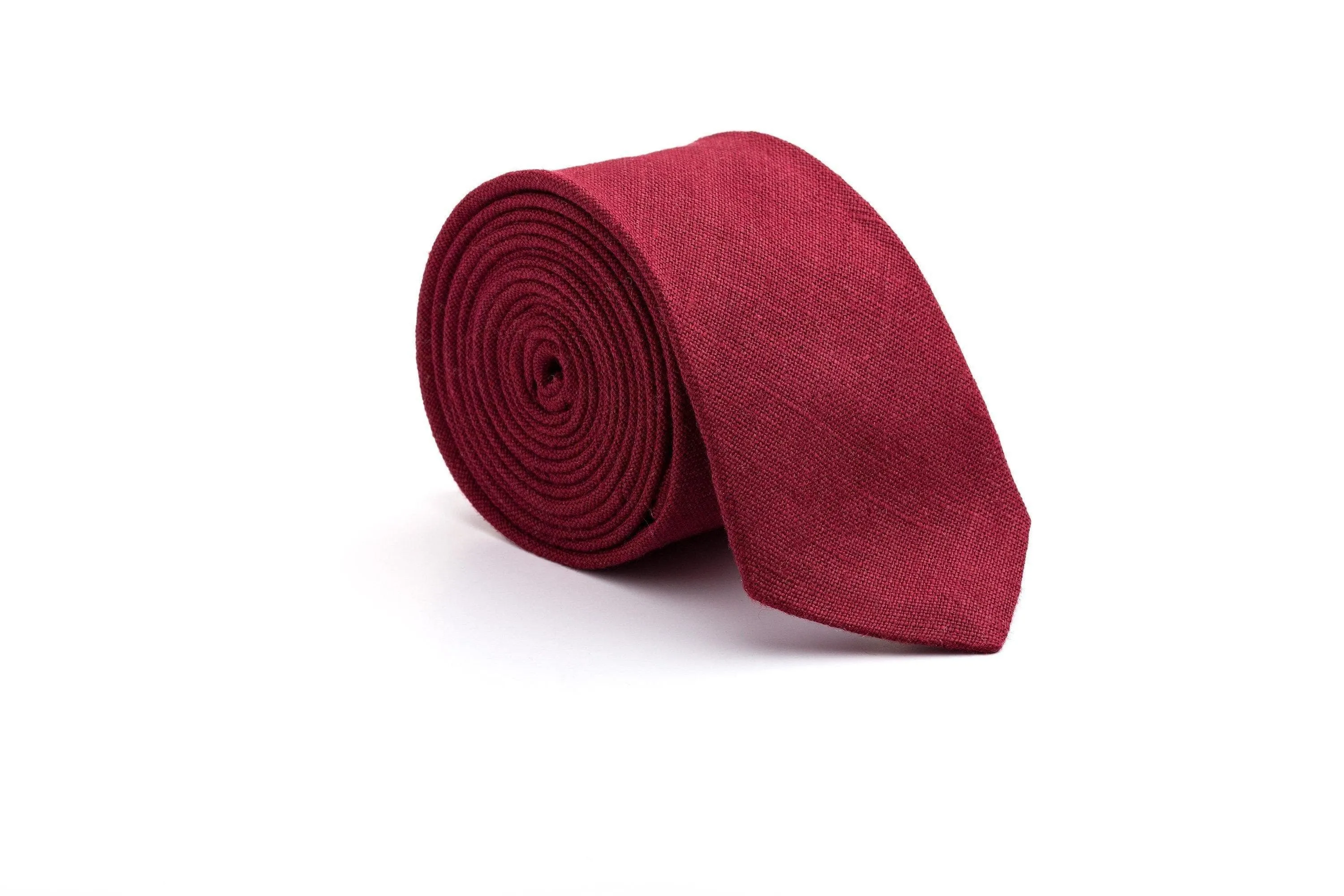 Burgundy Necktie for Weddings: The Perfect Wedding Tie