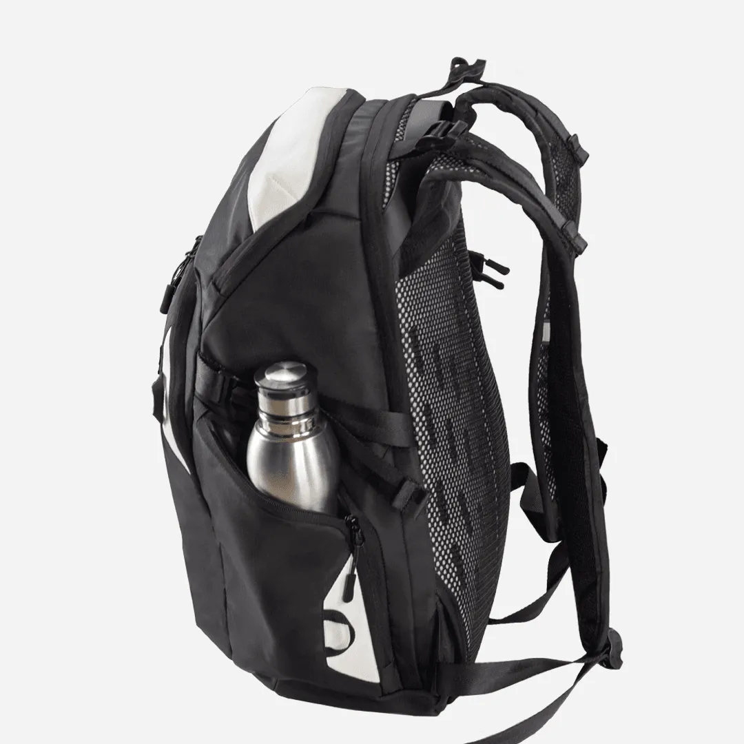 CARBONADO Beetle Backpack (Black)