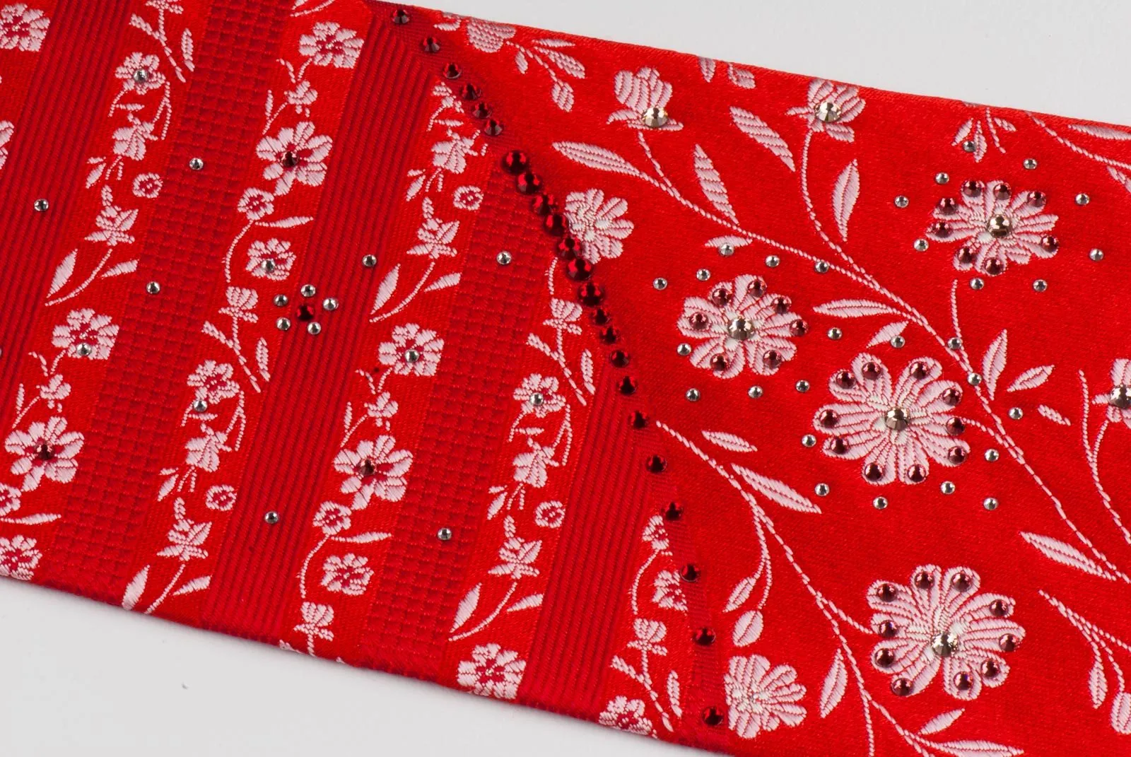 Countess Mara Rhinestone Silk Neck Tie Floral Design On Red Classic 3 1/2 Inch